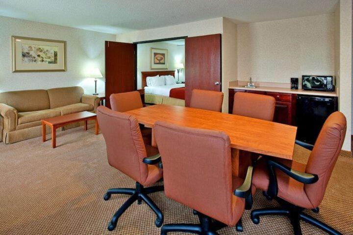 เบย์มอนต์ บาย วินด์แฮม ไฮแลนด์ Hotel Highland ภายนอก รูปภาพ